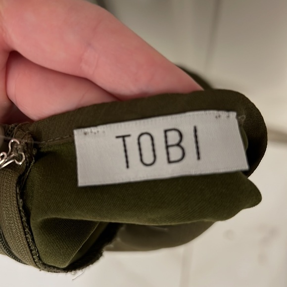 Olive Green Cami Tank Top - Picture 3 of 3